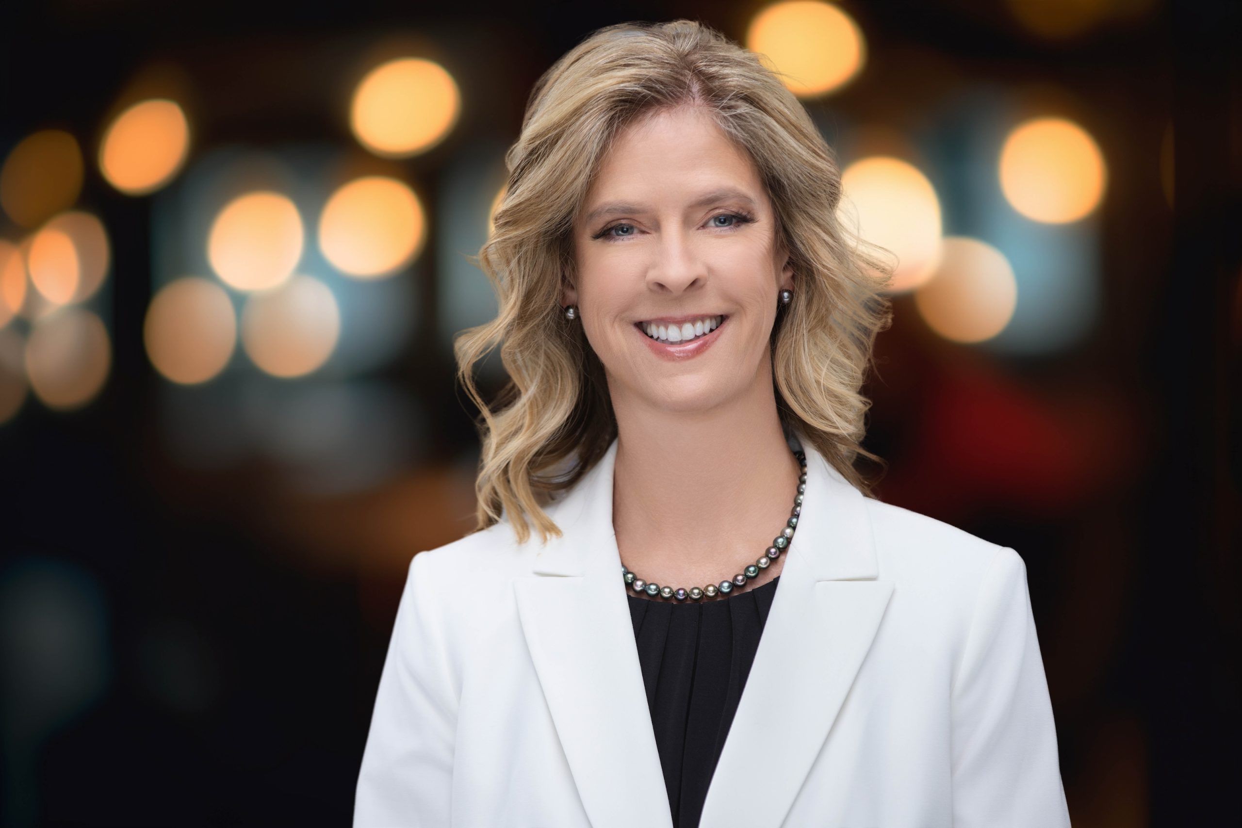 -Cindy-Weingartner-Cincinnati-Ohio-Professional-Headshots-Personal-Branding-Janel-Lee-Photography-1